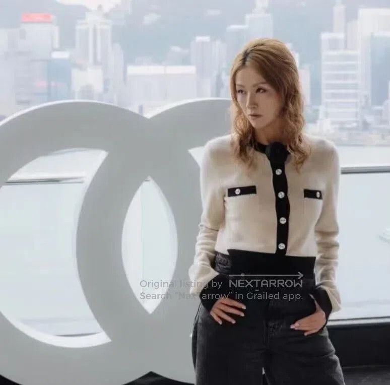 Chanel Chanel Multicolor Trim Cashmere Crewneck Single-breasted L Size M / US 6-8 / IT 42-44 - 8 Thumbnail