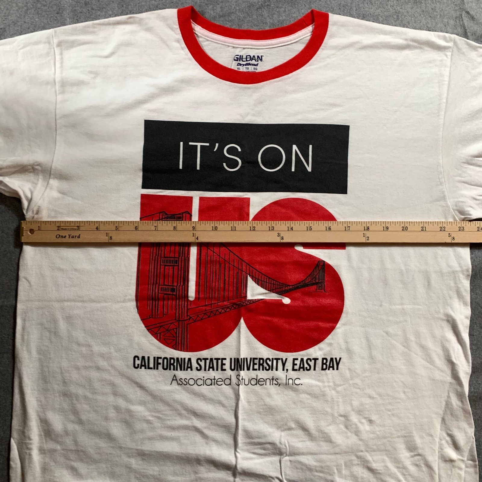 Gildan Gildan IT'S ON US Shirt Women Extra Large Size XL / US 12-14 / IT 48-50 - 4 Thumbnail