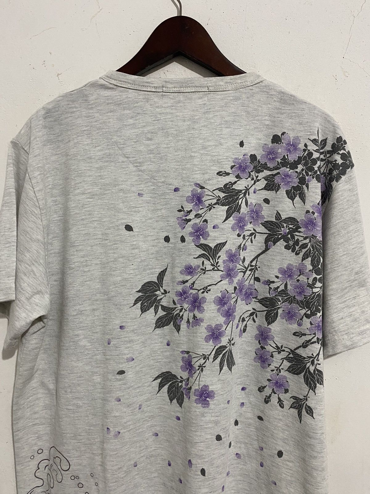 If Six Was Nine 💸BINDINGOFFER💸Japanese culture flower tee lgb kmrii styled Size US L / EU 52-54 / 3 - 4 Thumbnail