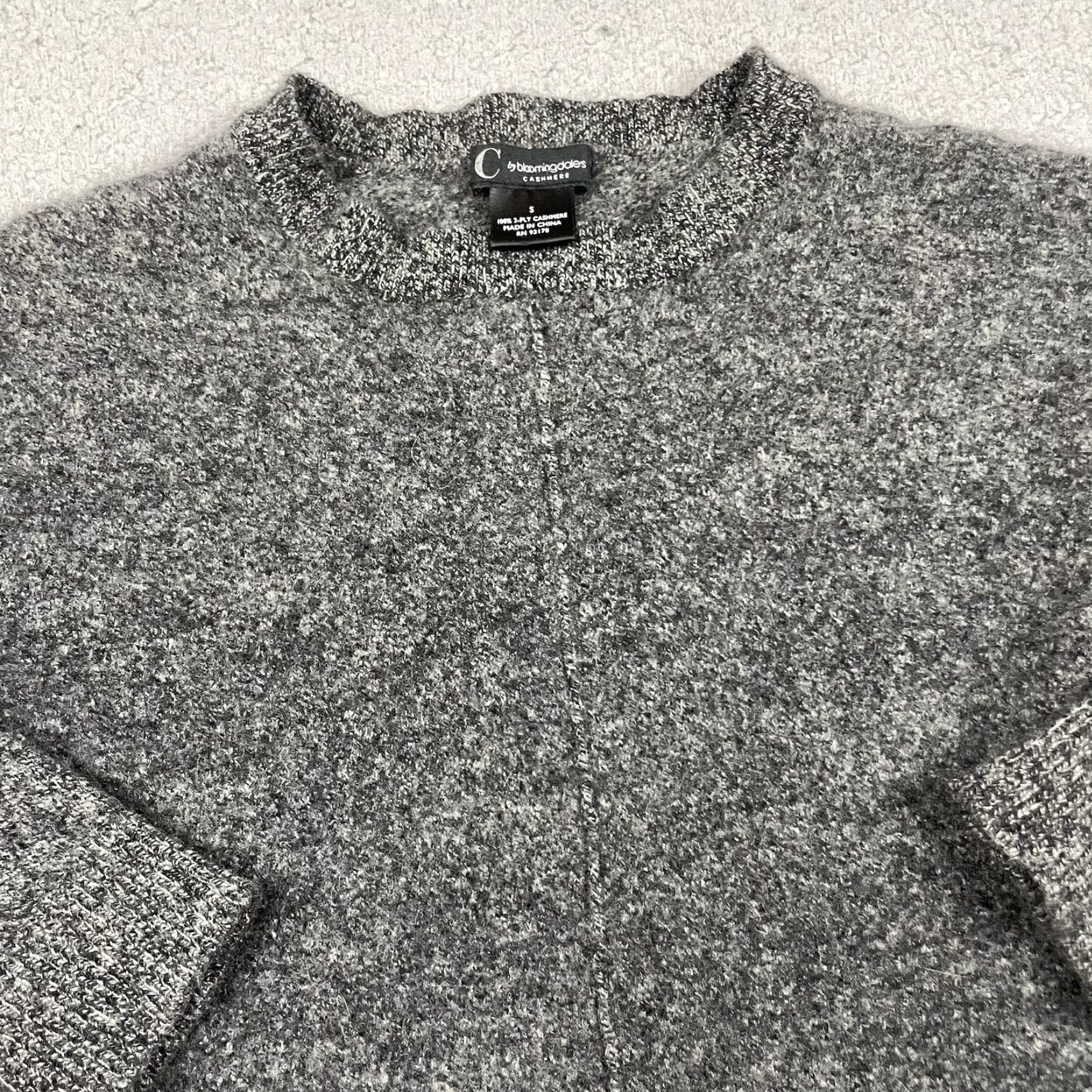 Bloomingdale's VINTAGE C by Bloomingdale's Sweater Womens Small Gray Cashmere Pullover 2-Ply Charcoal S Size S / US 4 / IT 40 - 2 Thumbnail