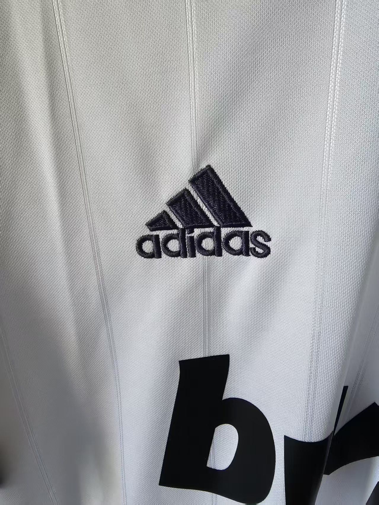 Other 2012 2013 Real Madrid #8 Kaka Jersey Home Size US XL / EU 56 / 4 - 5 Thumbnail
