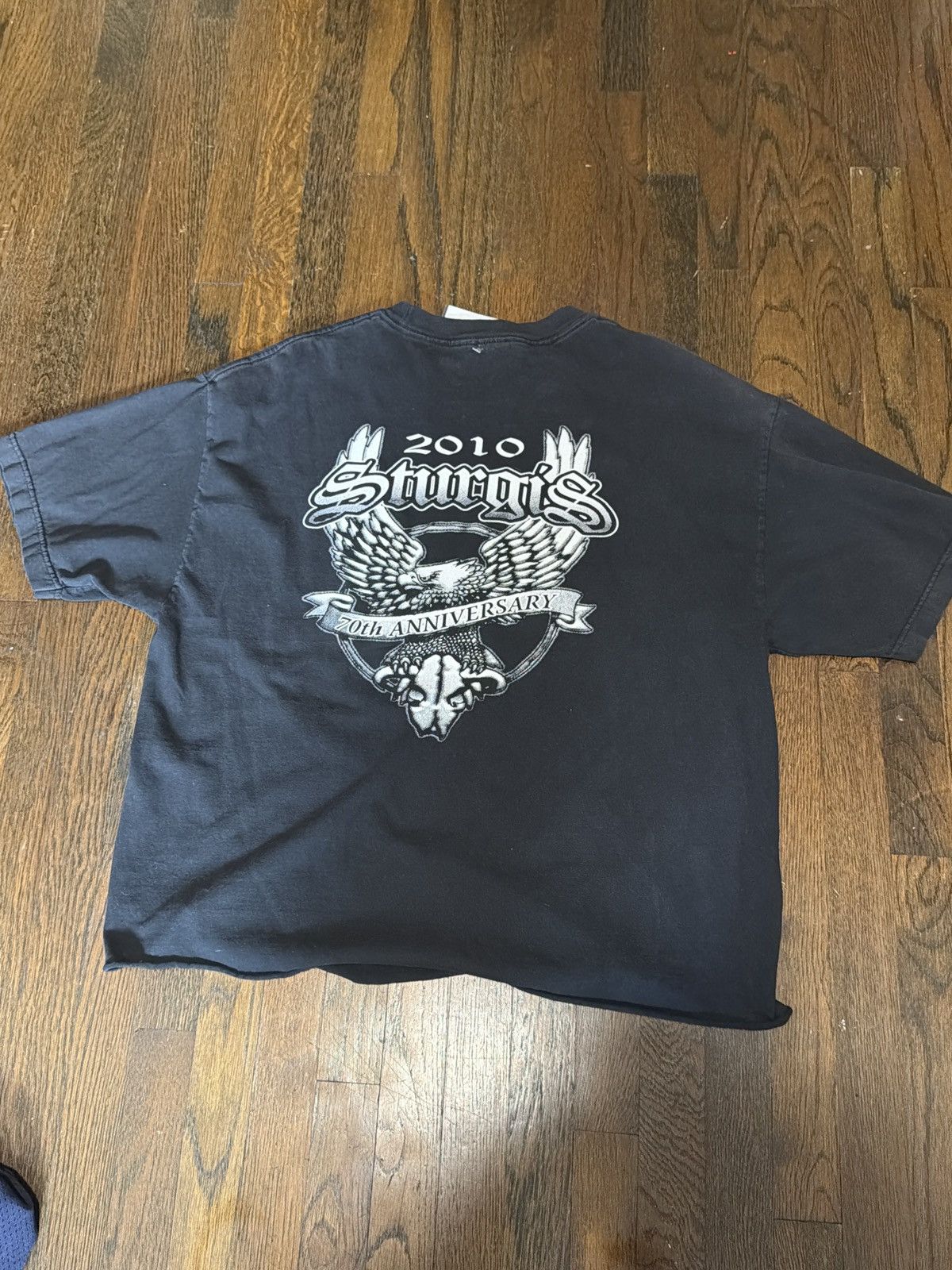Vintage Sturgis 70th Anniversary 2010 belly cut shirt size large Size US L / EU 52-54 / 3 - 4 Thumbnail