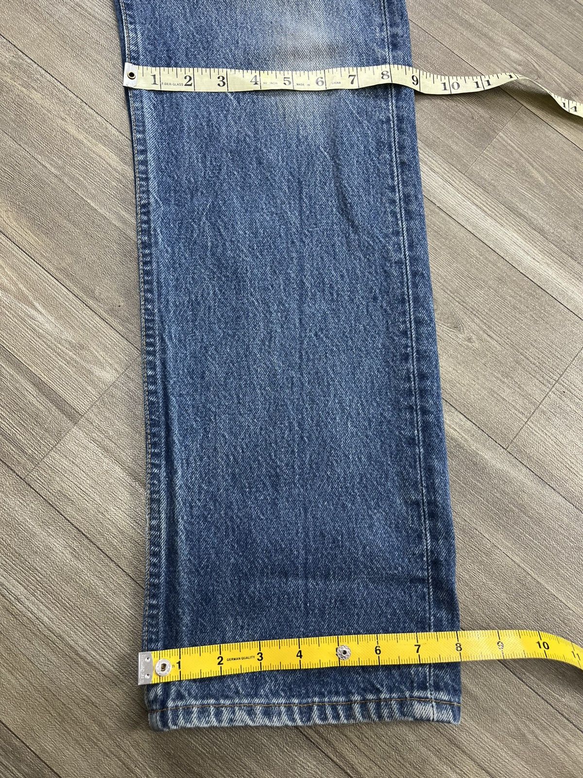 Levi's Vintage Clothing 🇺🇸1990s Vintage Levis 501 33x34 Straight Leg Faded Blue Jeans Size US 33 - 18 Thumbnail
