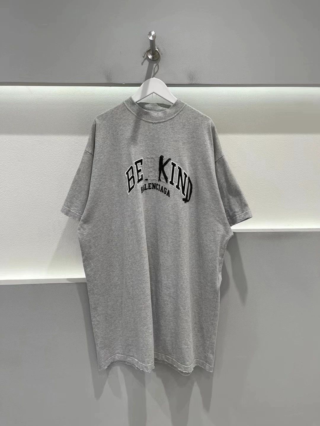 Balenciaga Balenciaga Grey Be Kind Short Sleeves Size US M / EU 48-50 / 2 - 1 Thumbnail