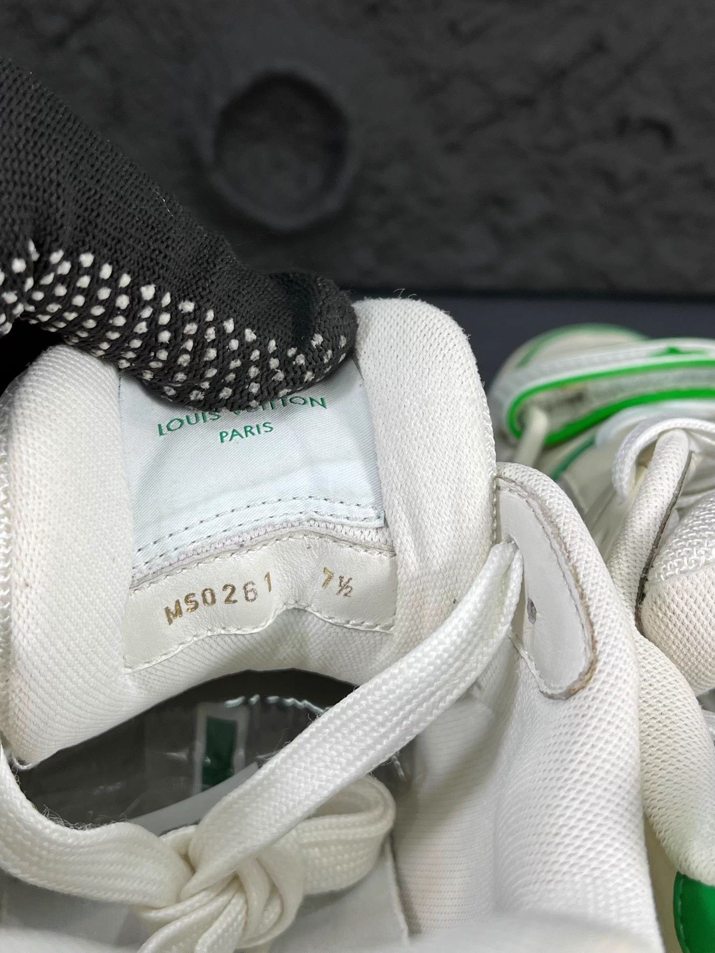 Louis Vuitton LV Trainer White Green Velcro UK7.5/41.5 95 New Size US 7.5 / EU 40-41 - 7 Thumbnail