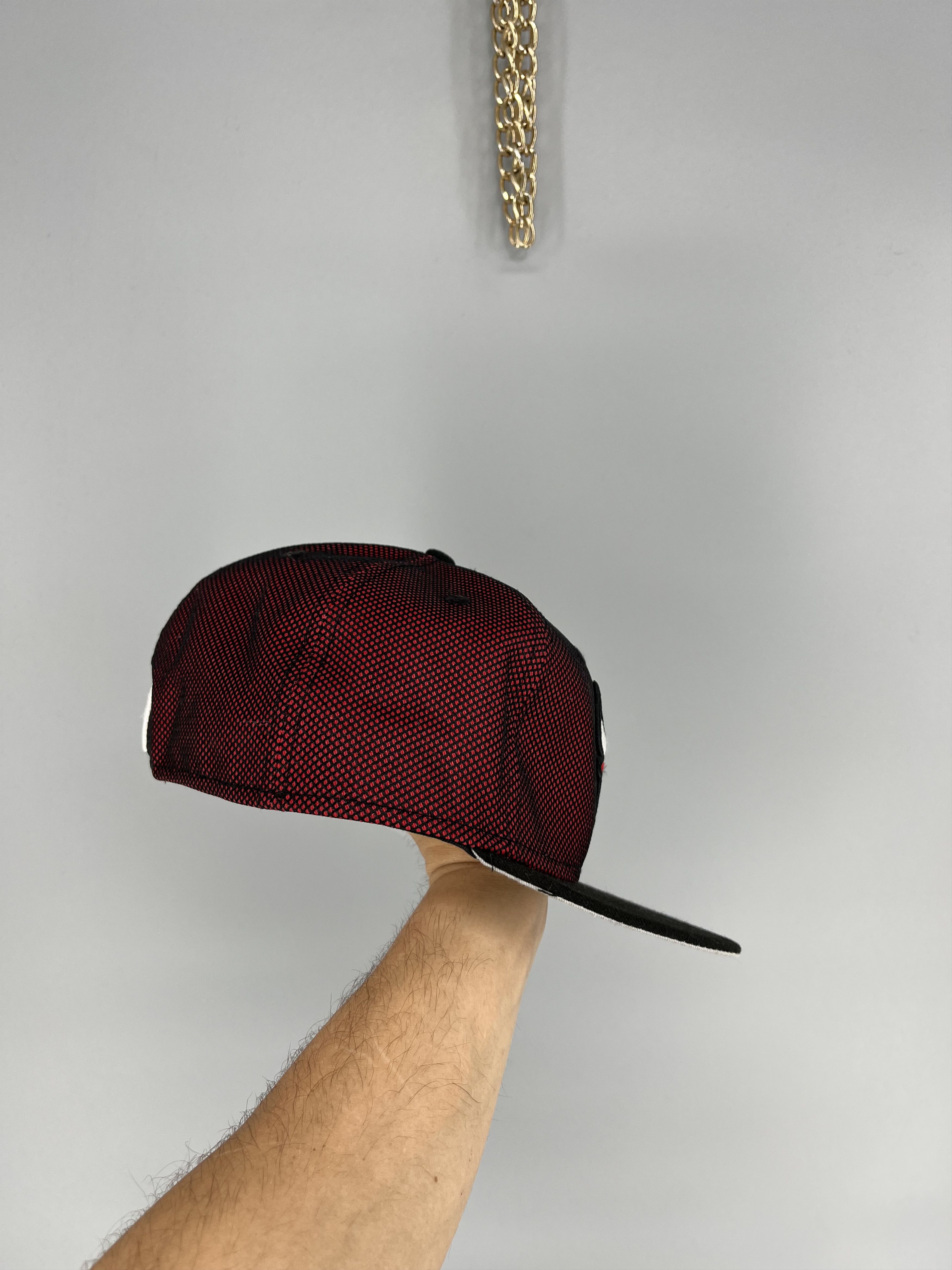 NBA Vintage New Era Chicago Bulls NBA Black Fitted Hat Size ONE SIZE - 3 Thumbnail