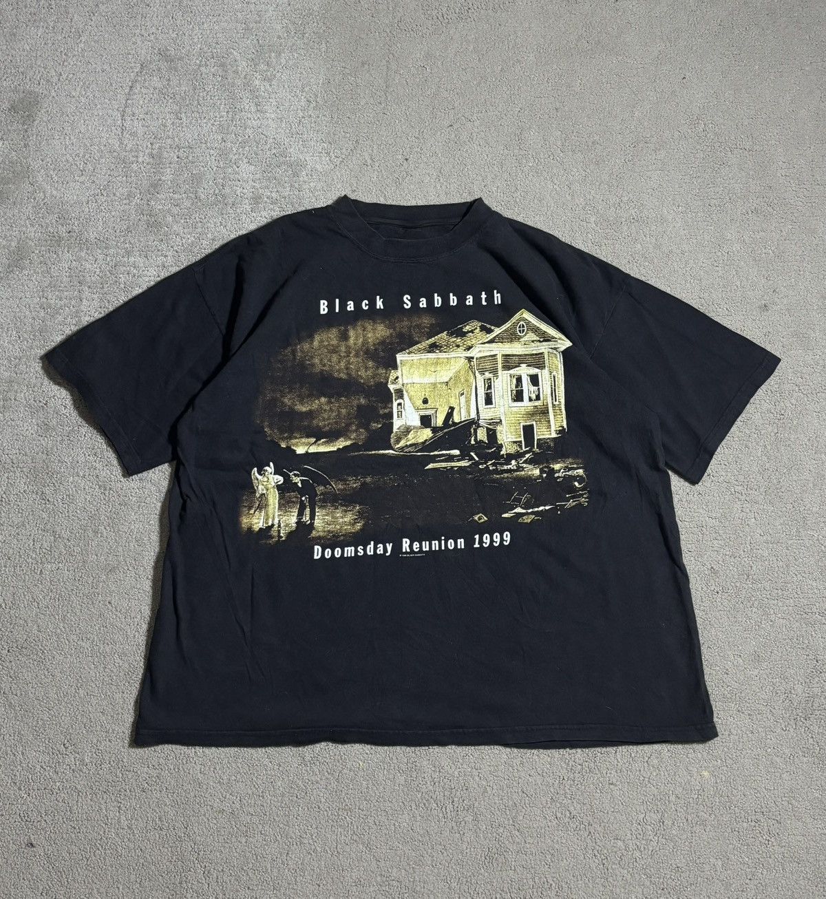 Vintage Vintage 1999 Black Sabbath Doomsday Reunion Tee Size US XL / EU 56 / 4 - 1 Thumbnail