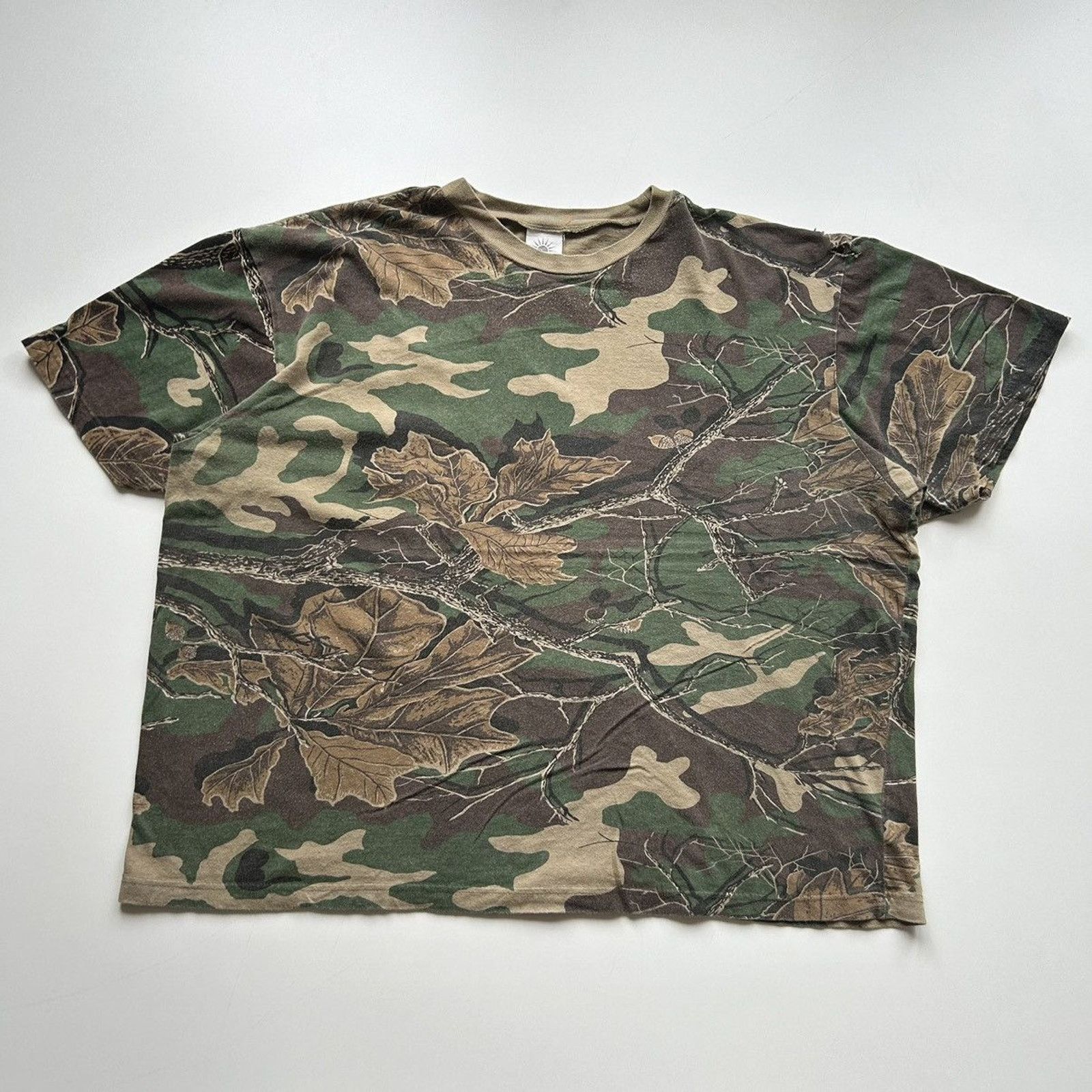 Realtree Vintage 90s Real Tree Camo T Shirt Sz XXL Hunting Camouflage Size US XXL / EU 58 / 5 - 1 Thumbnail
