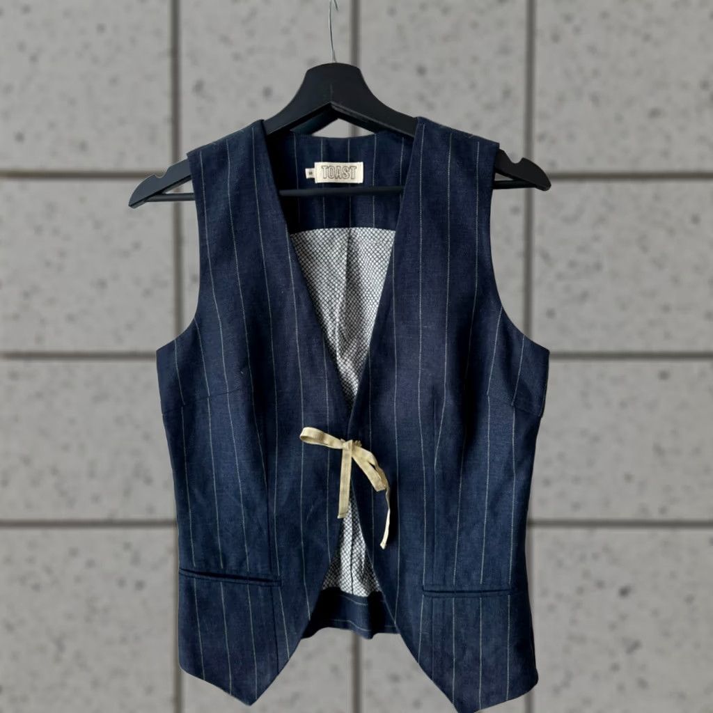 Vintage TOAST Vest & Shorts Set Womens Size 10 Navy Blue Pinstripe Linen Wool 50/50 Vintage Size 32" / US 10 / IT 46 - 1 Thumbnail