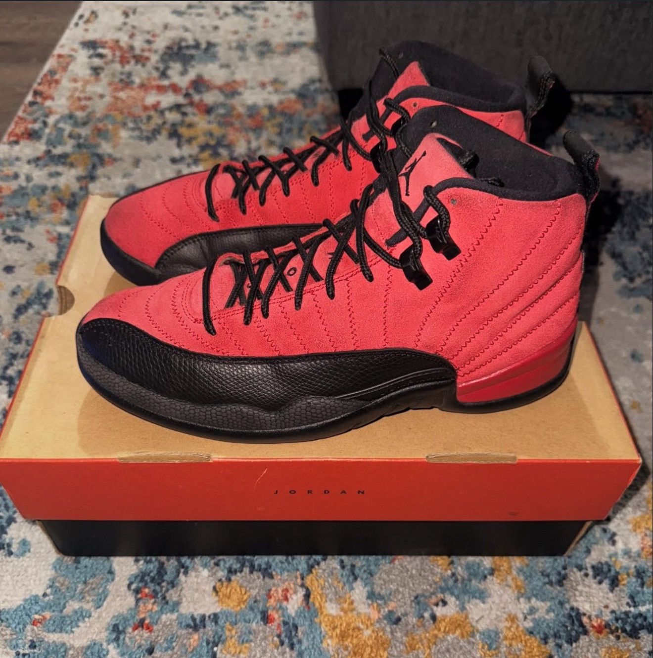 Jordan Brand Jordan 12 Reverse Flu Game Size US 9 / EU 42 - 3 Thumbnail
