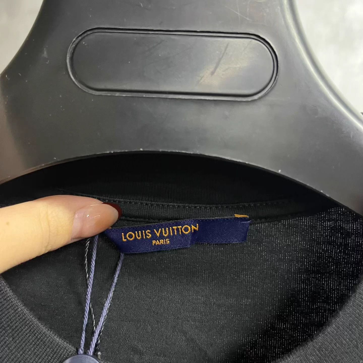 Louis Vuitton Louis Vuitton Black All Over Logo Gradient T-shirt XS Size US XS / EU 42 / 0 - 3 Thumbnail