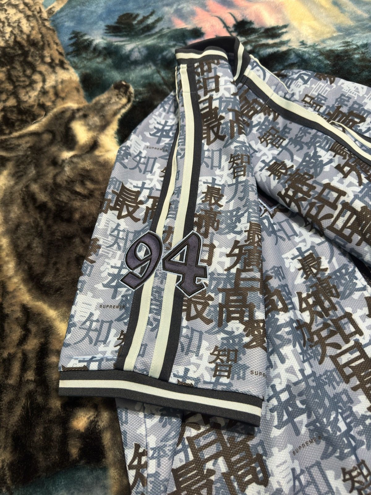 Supreme Supreme Kanji Camo Zip Up Baseball Jersey (BLUE) Size US XL / EU 56 / 4 - 3 Thumbnail