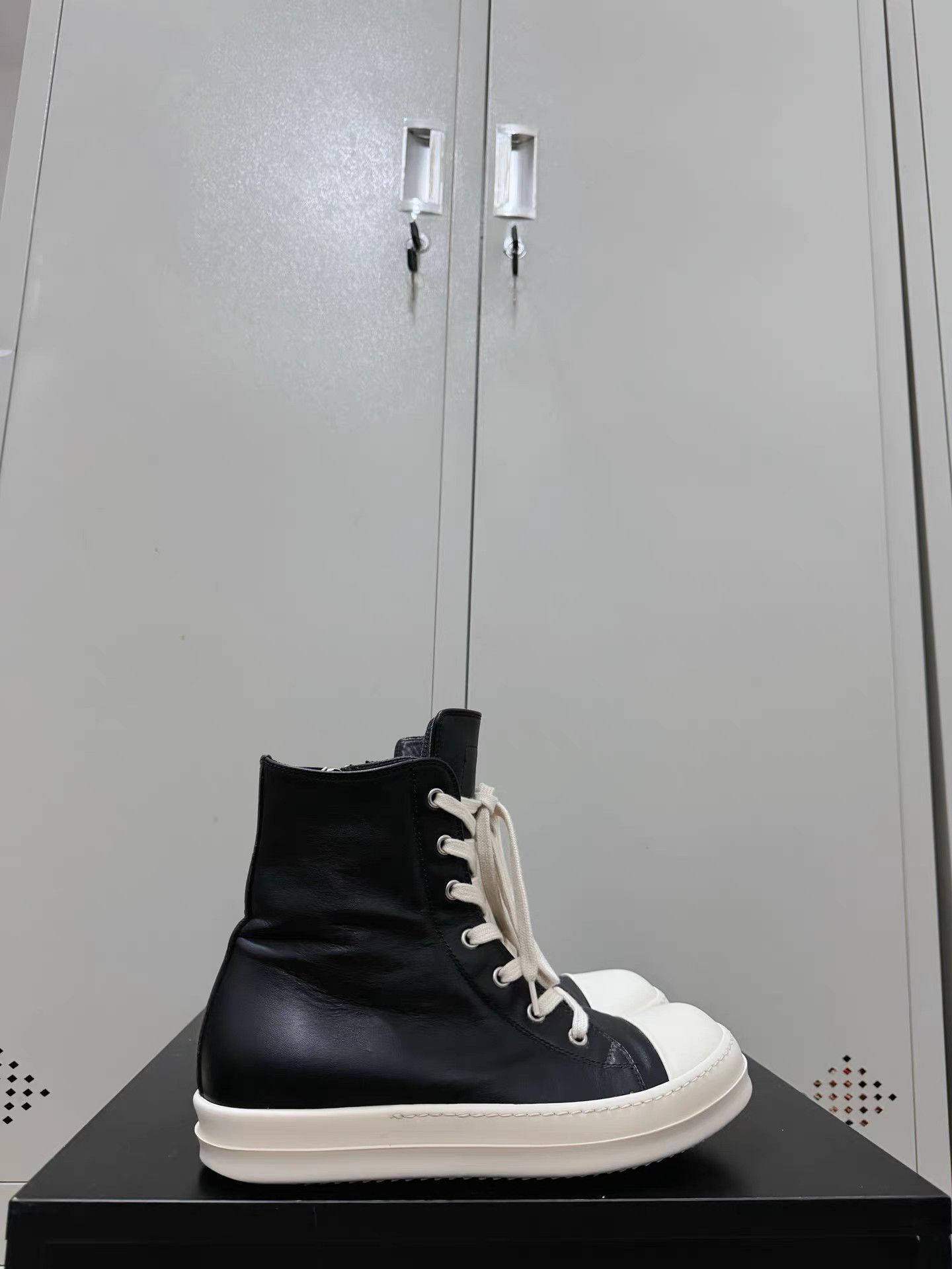Rick Owens Rick Owens leather Converse high-top sneakers Size US 7 / EU 40 - 8 Thumbnail