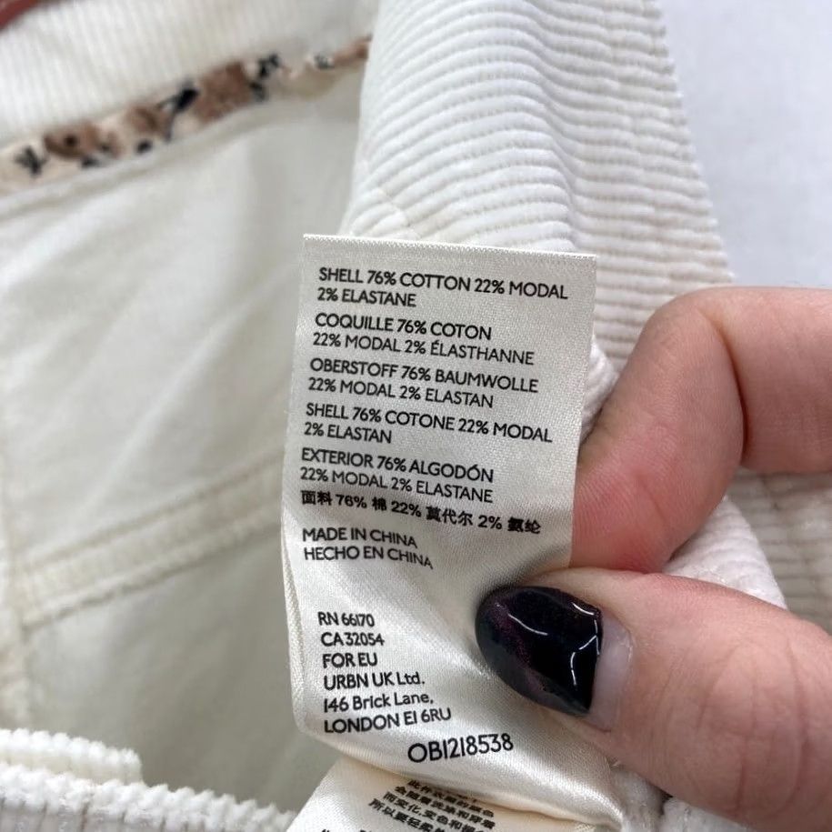 Vintage Anthropologie Pilcro Corduroy Cargo Pants Women's 31 White Stretch Ankle Zip Size 24" / US 00 / IT 34 - 7 Thumbnail