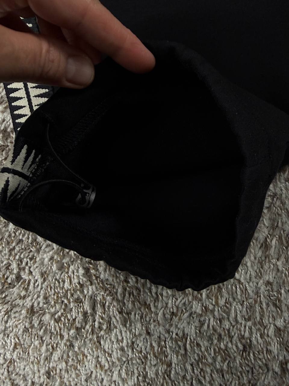 GU × Undercover UNDERCOVER x GU Kosmik Noise Black Tracksuit Size US S / EU 44-46 / 1 - 16 Thumbnail