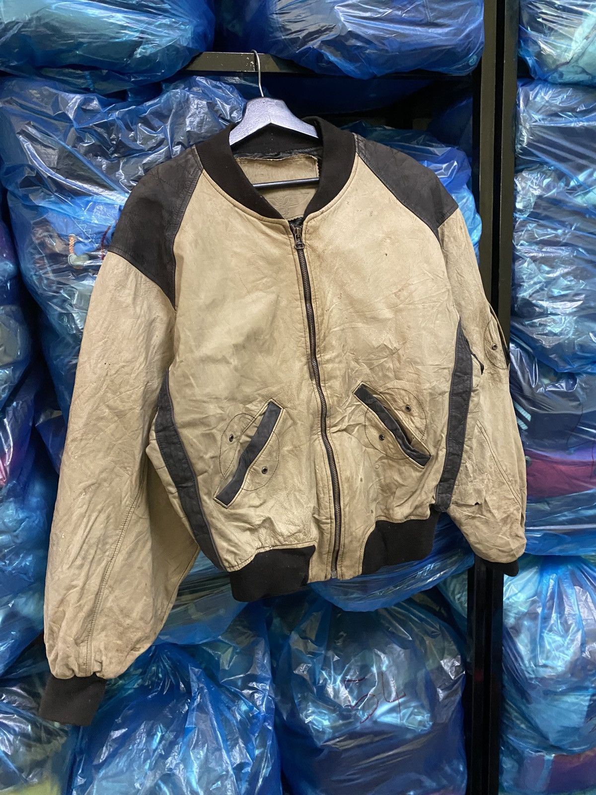 Other Mike Kurtis Paris Two-Tone Leather Bomber Jacket Distressed Size US L / EU 52-54 / 3 - 3 Thumbnail