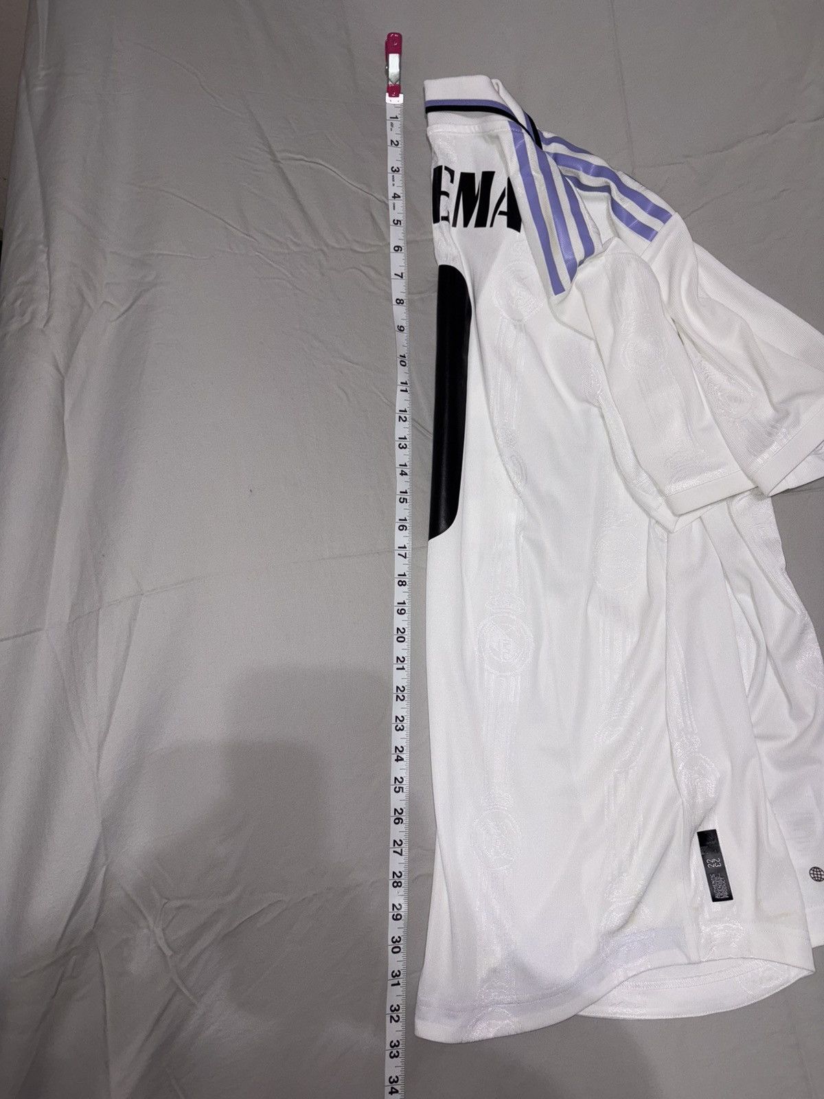 Adidas Real Madrid 2022 Jersey Size US XL / EU 56 / 4 - 7 Thumbnail
