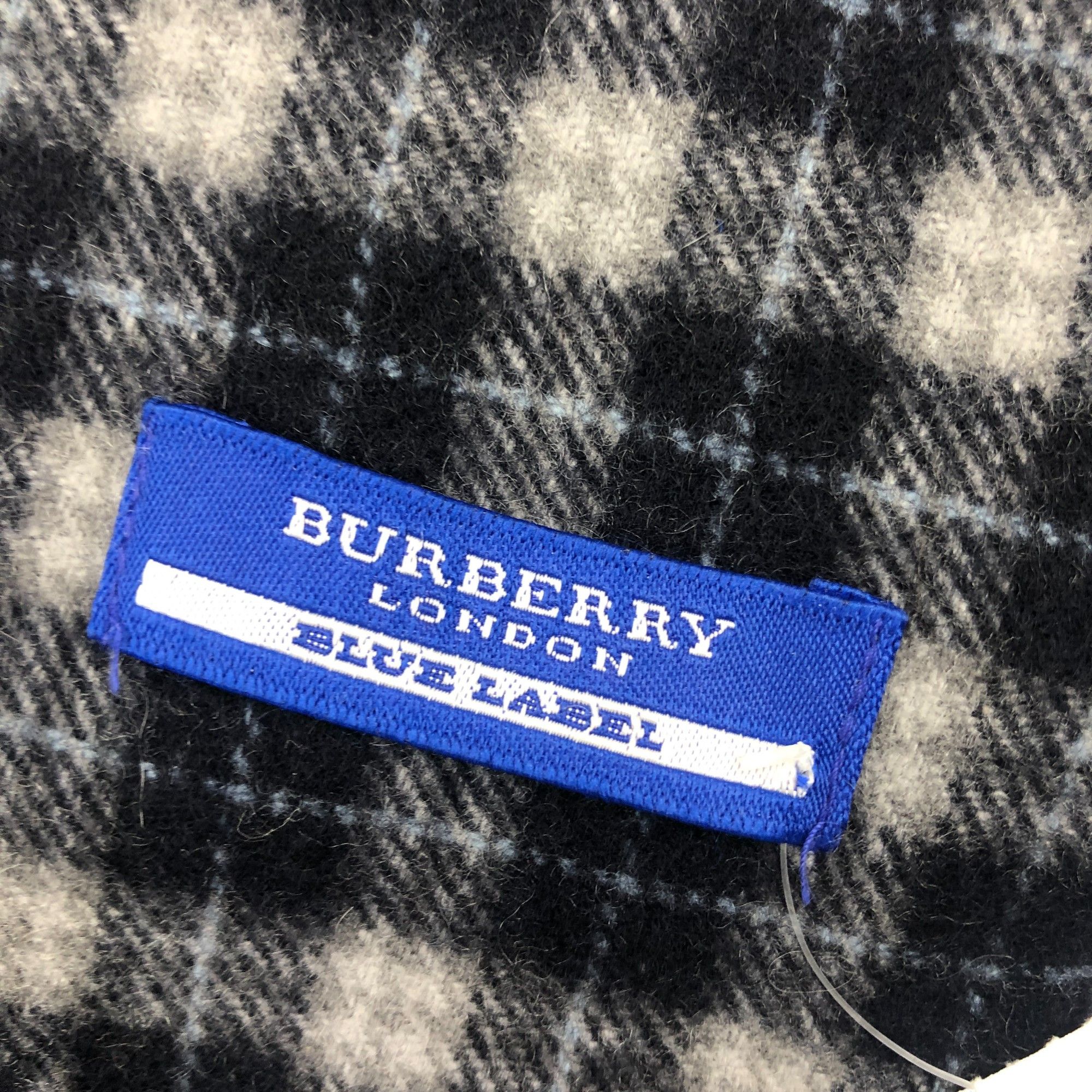 Burberry Vintage Burberry Scarf Muffler Wool Winter Check Scarves Size ONE SIZE - 5 Thumbnail