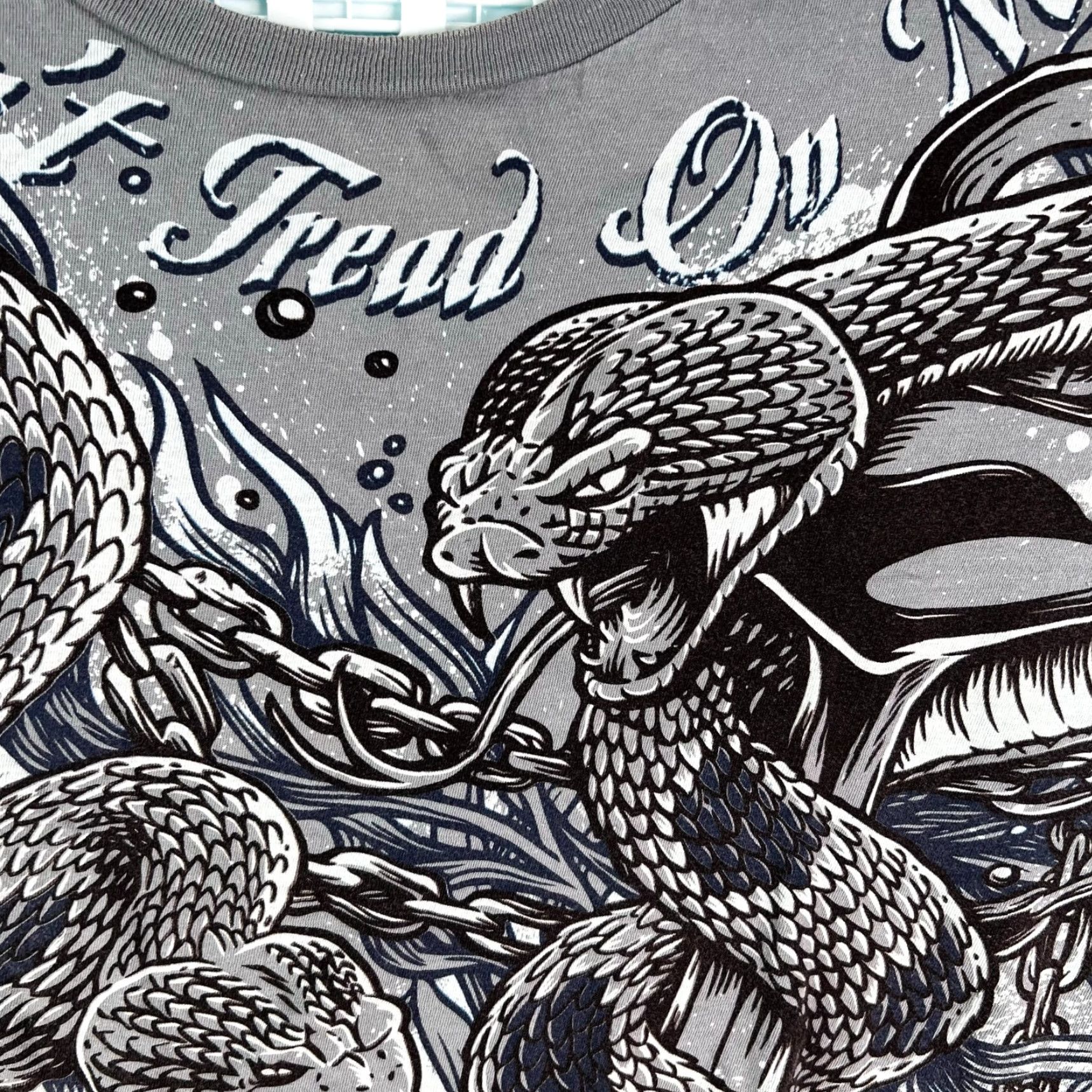 Vintage US Navy 7.62 Men's Graphic Snake Print T-Shirt Blue Size L Short Sleeve Crew Neck Size US L / EU 52-54 / 3 - 3 Thumbnail