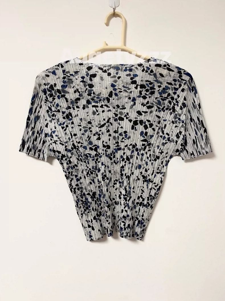 Issey Miyake issey miyake Patterned short sleeves Size M / US 6-8 / IT 42-44 - 2 Thumbnail