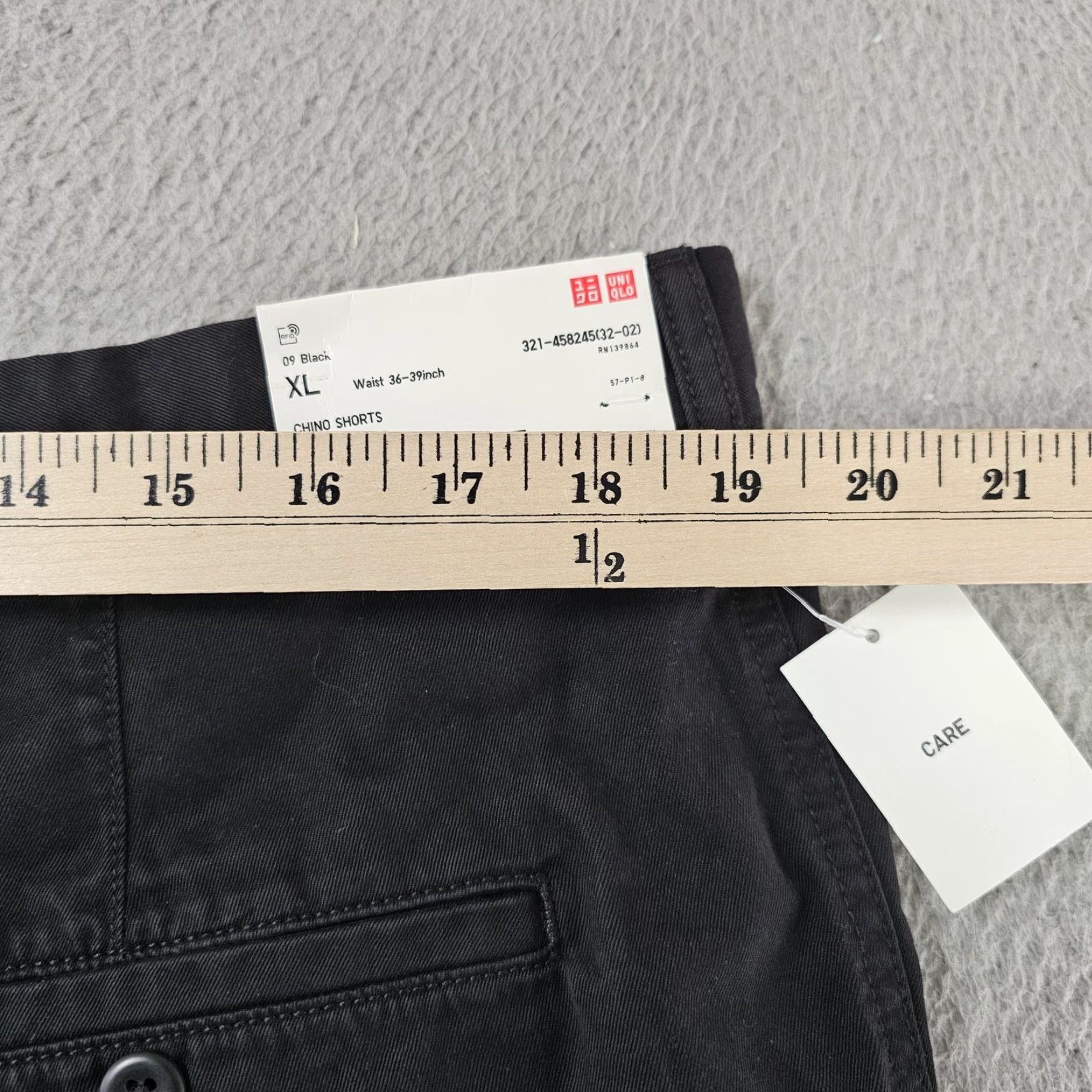 Uniqlo Uniqlo Mens XL Black Chino Shorts 9 Inseam Drawstring Flat Front Casual Cotton Size US 36 / EU 52 - 5 Thumbnail