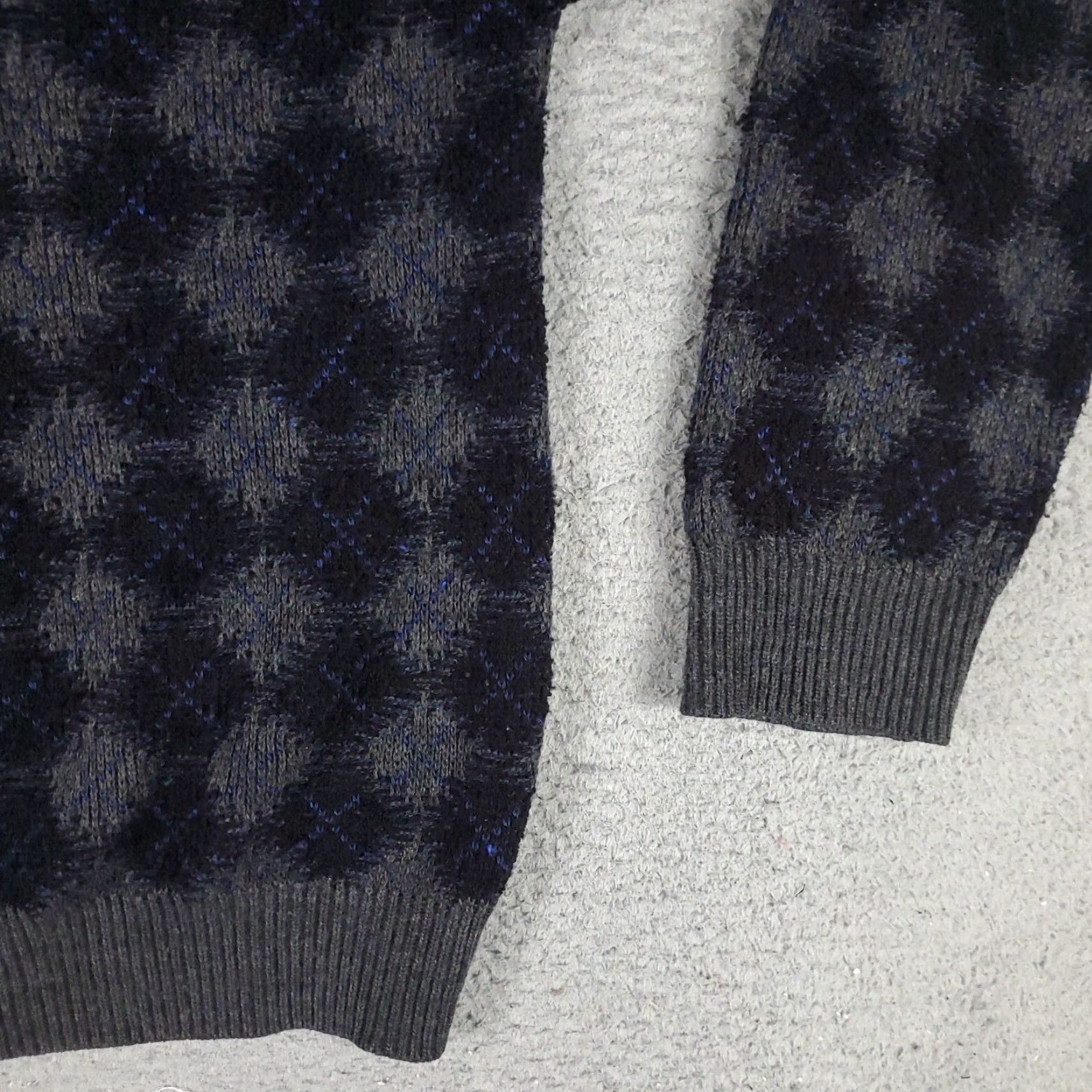 Jantzen Jantzen Mens Gray Geometric Pullover Sweater XL Long Sleeve Crew Neck Size US XL / EU 56 / 4 - 4 Thumbnail