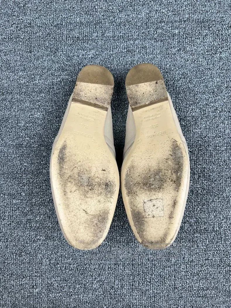 Hermes Hermes Beige Leather Mules with Gold Buckle. Size US 5 / EU 37 - 5 Thumbnail
