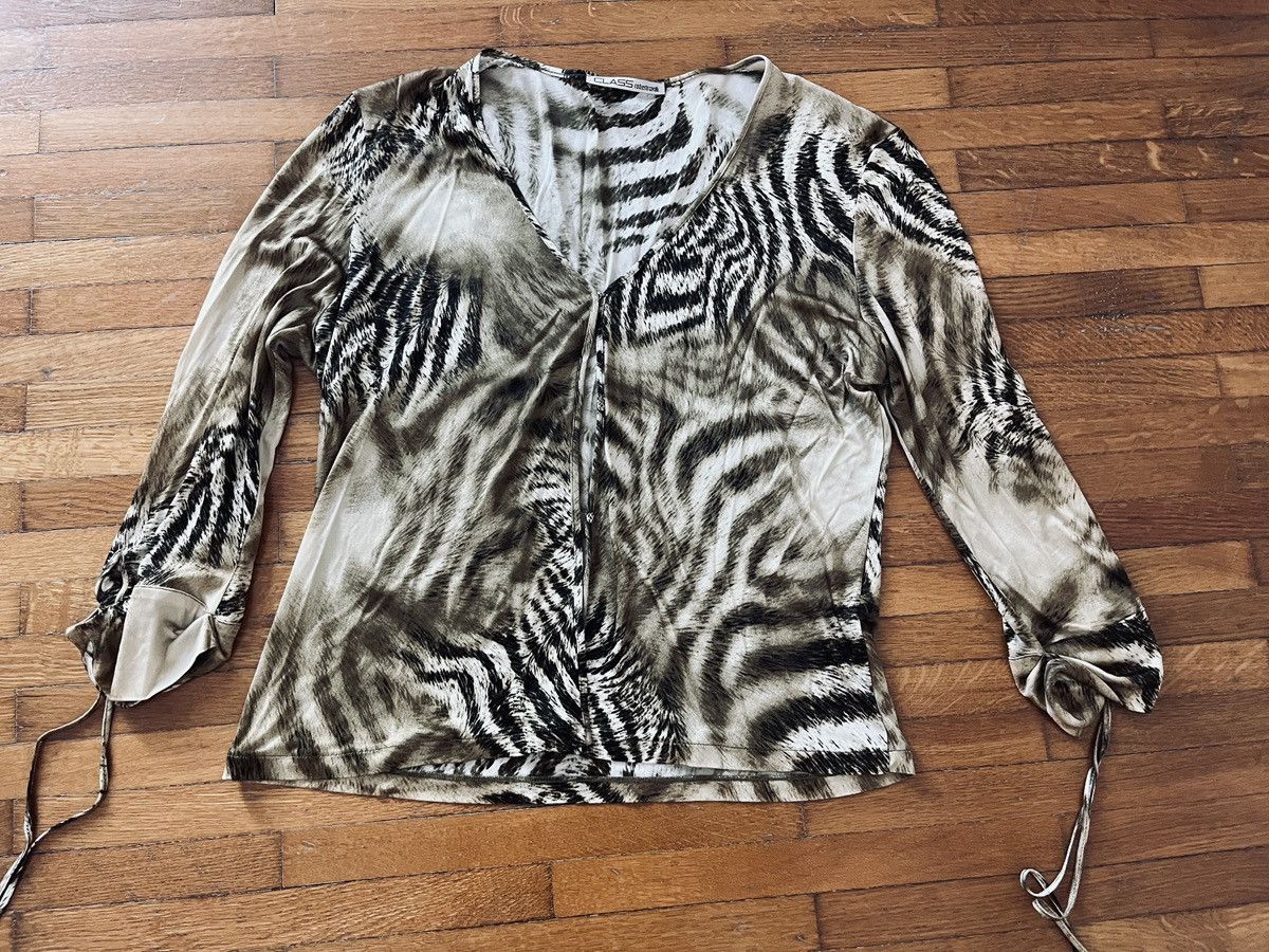 Cavalli Class Roberto Cavalli Printed safari blouse & Diagonal Skirt Size M / US 6-8 / IT 42-44 - 5 Thumbnail