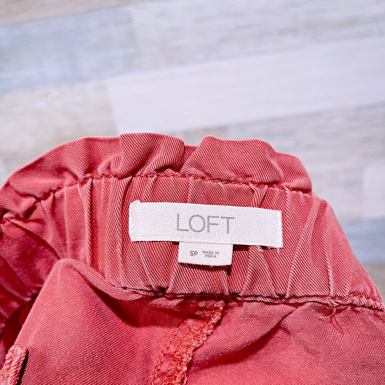 Loft LOFT Pull On Soft Twill Shorts Red Womens SP Small Petite Size 27" / US 4 / IT 40 - 5 Thumbnail