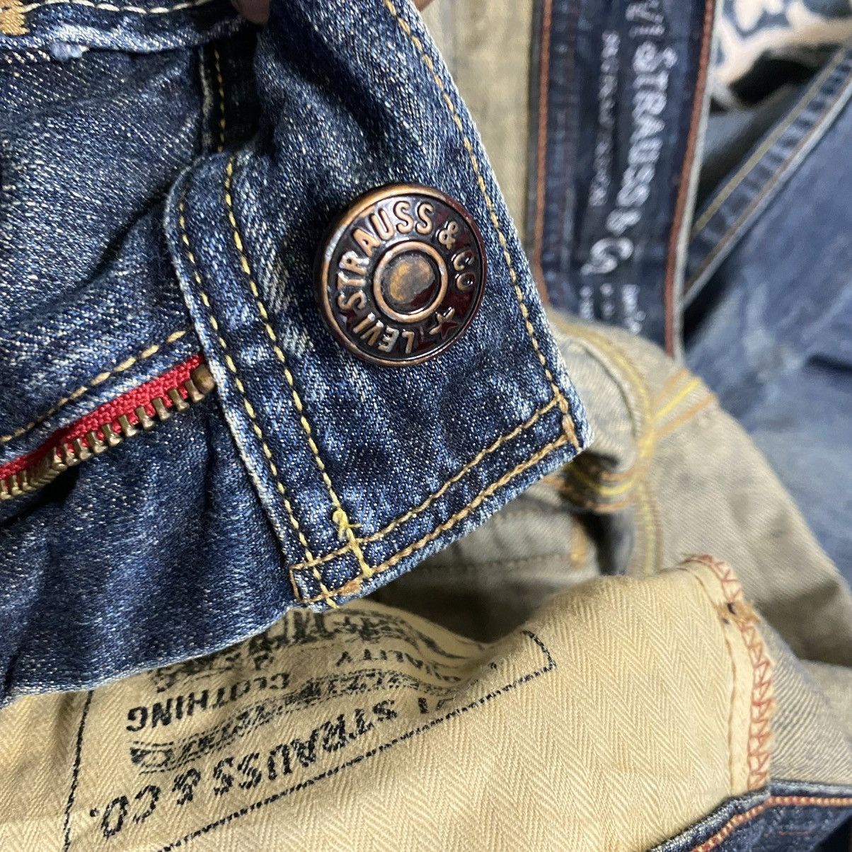 Levi's Y2K Levis 502 Gemstone Distressed Jeans Size US 29 - 23 Thumbnail