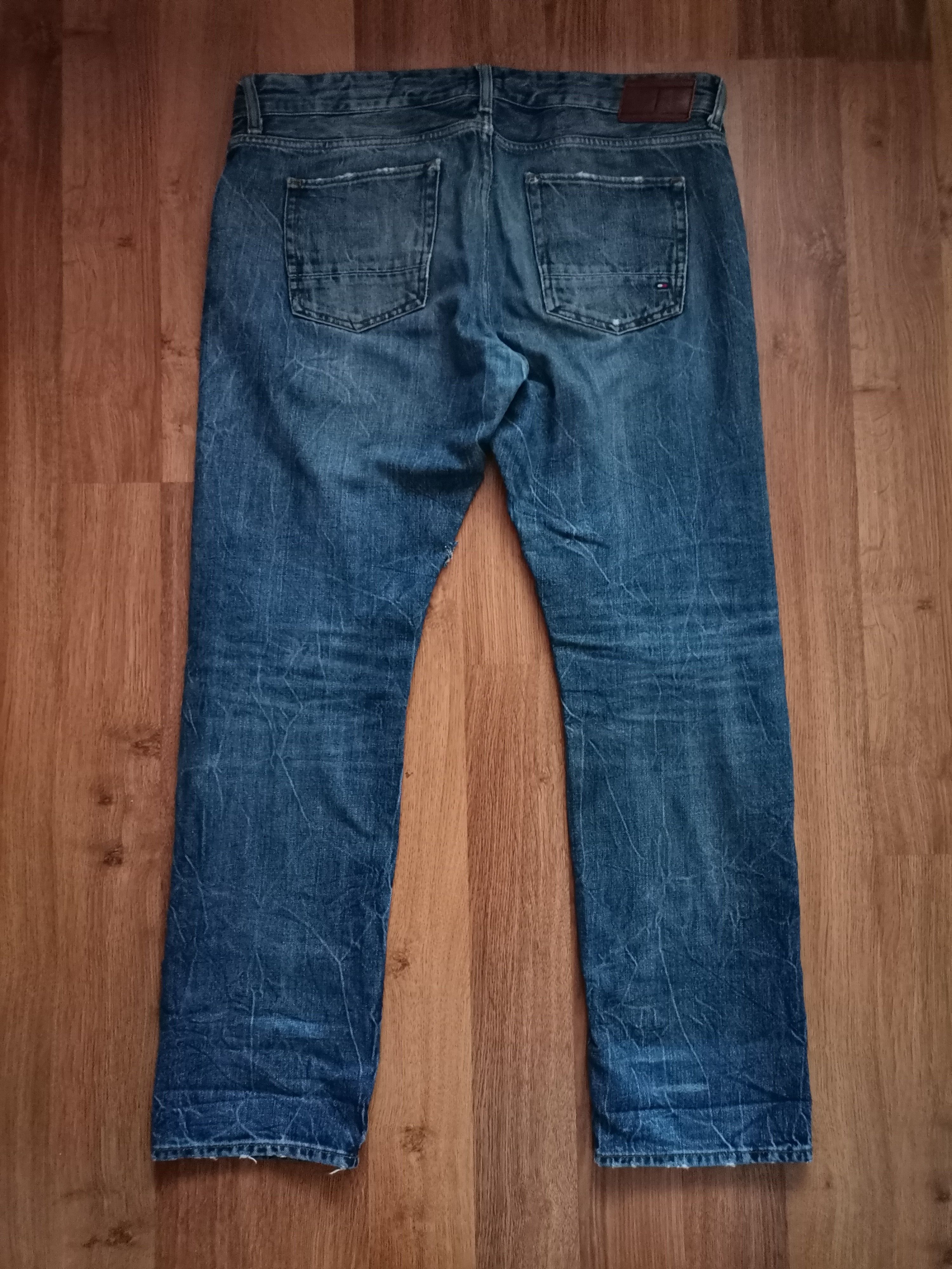 Tommy Hilfiger Tommy Hilfiger Distressed Jeans Size US 36 / EU 52 - 7 Thumbnail