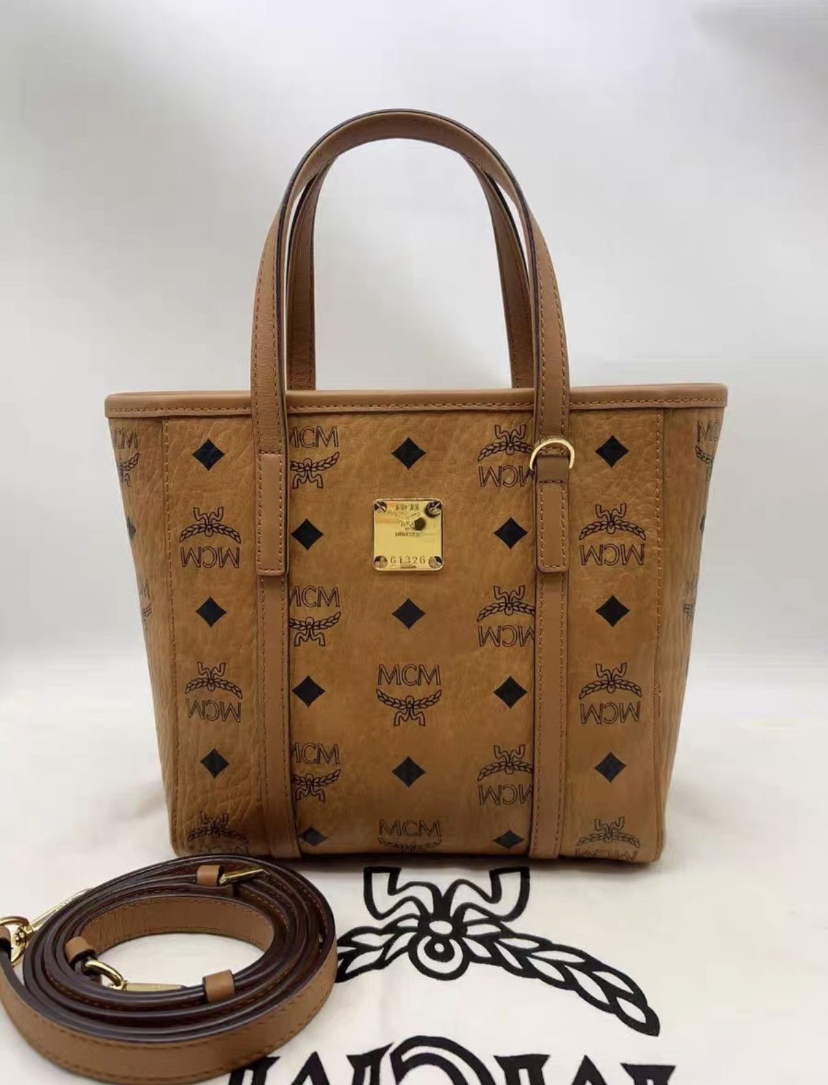 MCM MCM new style basket tote bag J38 Size ONE SIZE - 1 Thumbnail