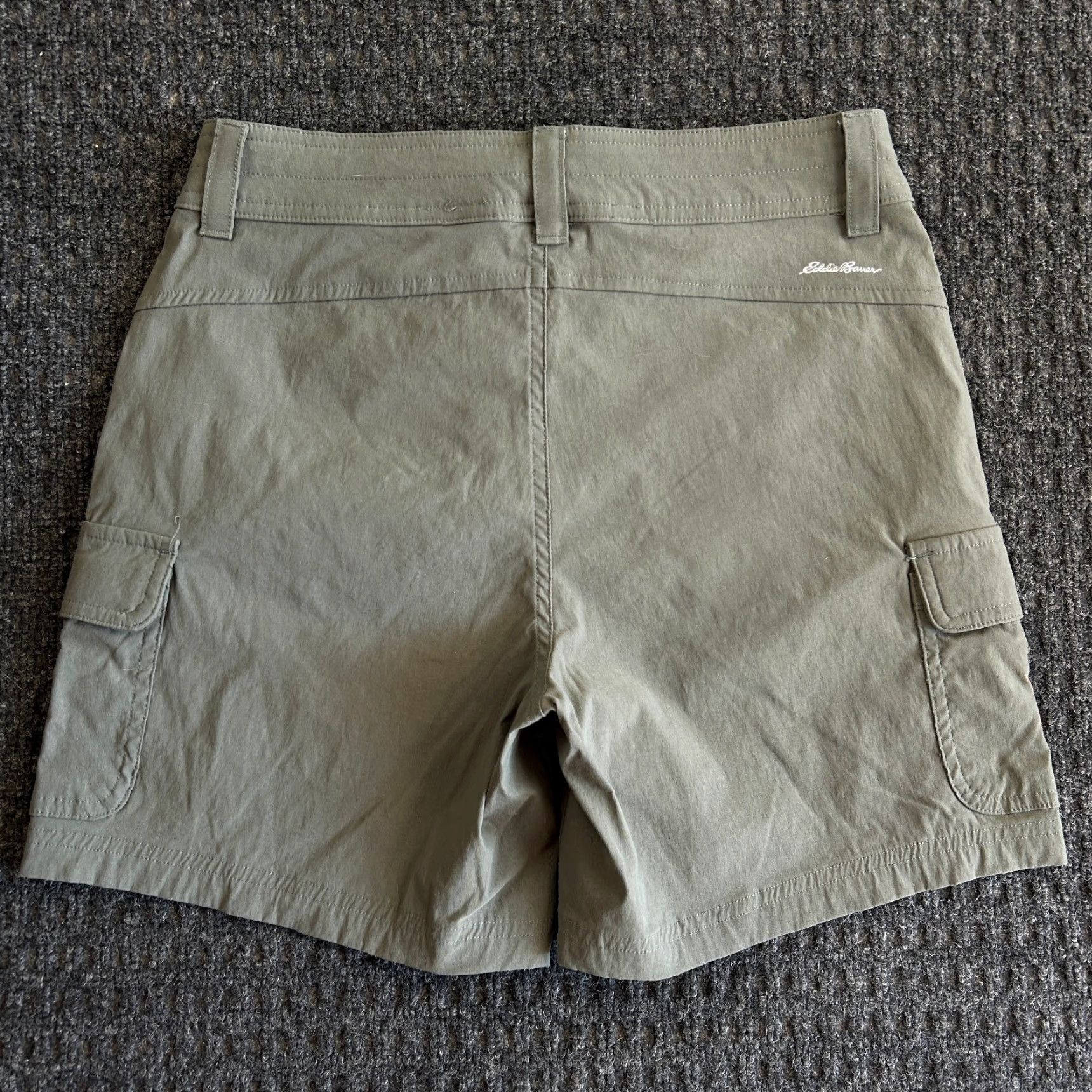 Eddie Bauer Eddie Bauer Summer Trail Short Size 16 Olive Cargo Trails Size 28" / US 6 / IT 42 - 2 Thumbnail