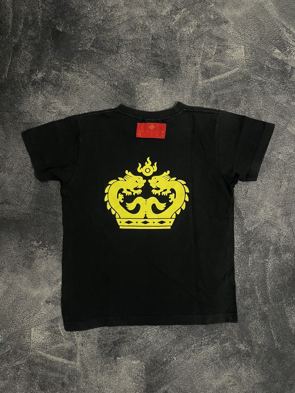 20471120 ⏰NEED GONE⏰ Y2K Miracle Woman Harajuku T Shirt Size S / US 4 / IT 40 - 2 Thumbnail