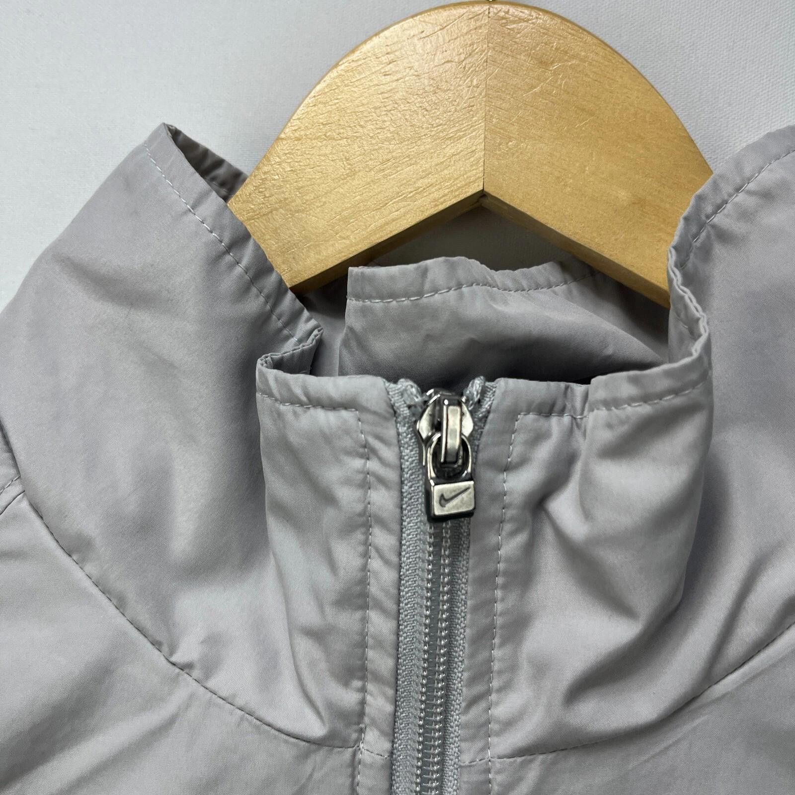 Nike Vintage Y2K Nike Windbreaker Jacket XL Swoosh Size US XL / EU 56 / 4 - 4 Thumbnail
