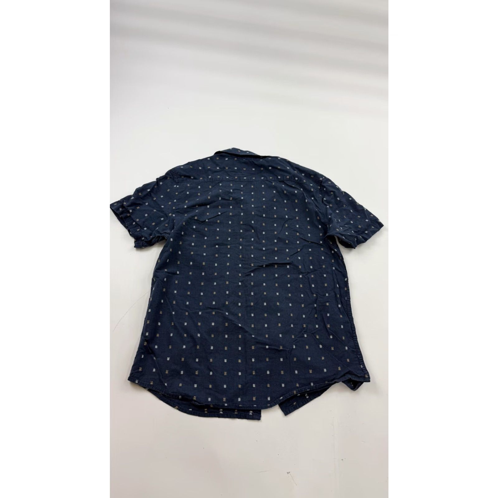 RVCA RVCA Shirt Men Short Sleeve Button-Up Blue Geometric Pattern Regular Fit Size US M / EU 48-50 / 2 - 6 Thumbnail