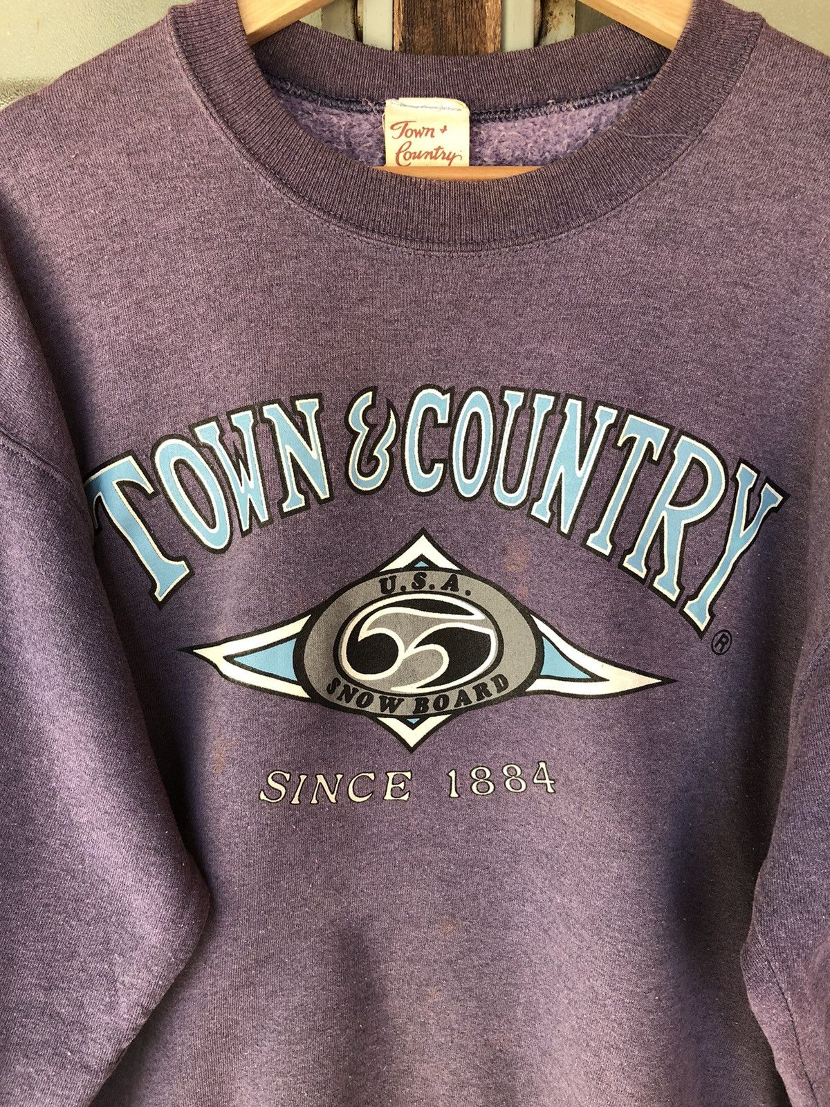 Vintage Vintage Town and Country Sweatshirt Size US M / EU 48-50 / 2 - 4 Thumbnail
