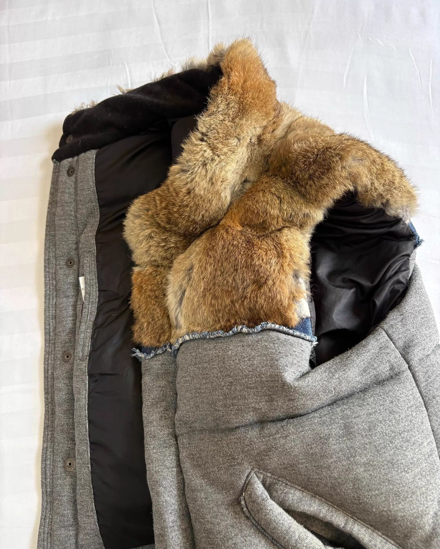 Maison MIHARA YASUHIRO MIHARA YASUHIRO Vintage Partial Rabbit Fur Down Vest Size ONE SIZE - 9 Thumbnail