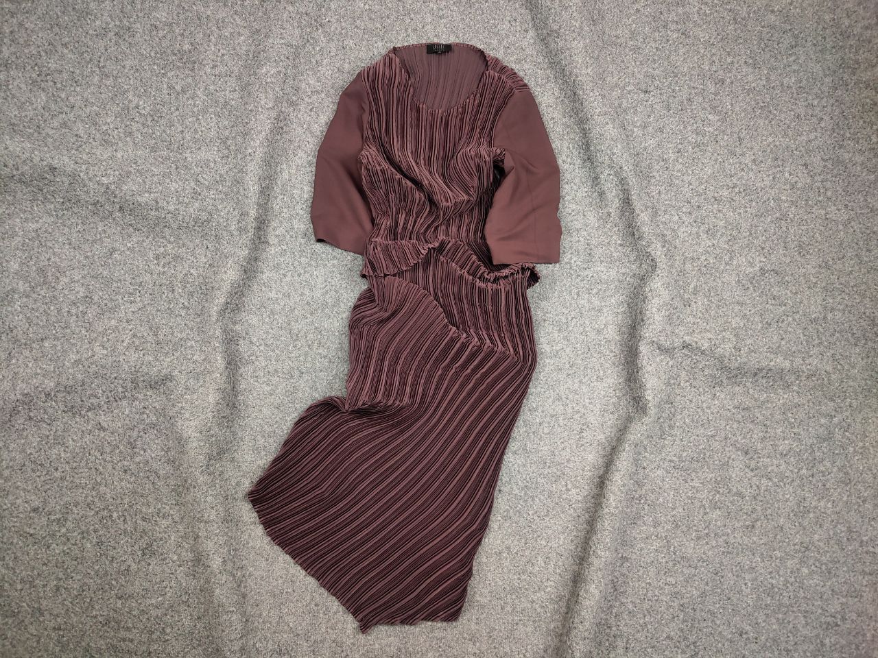 Designer Vintage Lesley George London pleated long asymmetric Dress Size M / US 6-8 / IT 42-44 - 1 Thumbnail