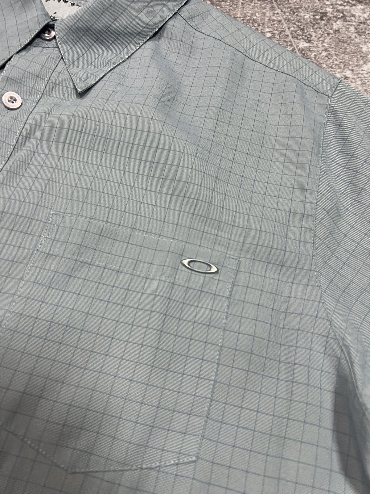Oakley 90’s Oakley Shirt button up Rayon Metal Logo Size US L / EU 52-54 / 3 - 4 Thumbnail