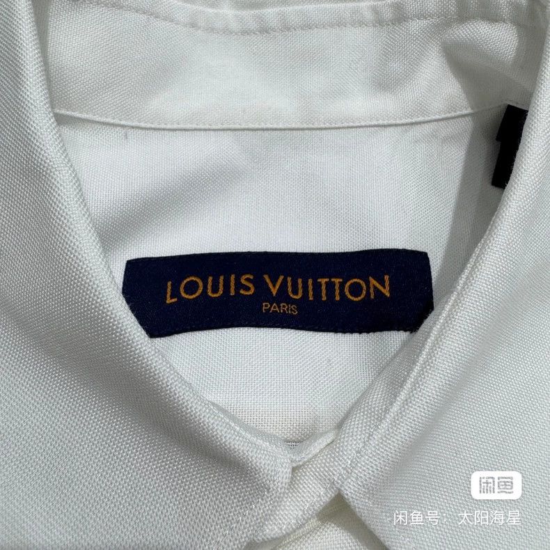 Louis Vuitton LOUIS VUITTON white shirt 2501-Nextarrow Size US M / EU 48-50 / 2 - 3 Thumbnail