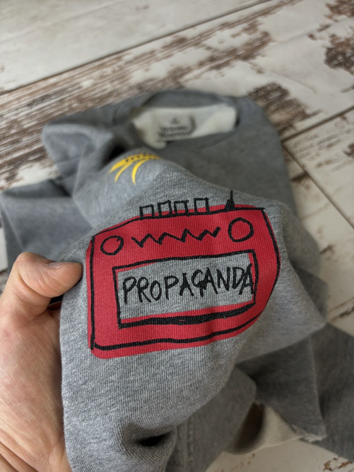 Vivienne Westwood Vivienne Westwood Propaganda Sweatshirt Rare Vintage Size US S / EU 44-46 / 1 - 7 Thumbnail