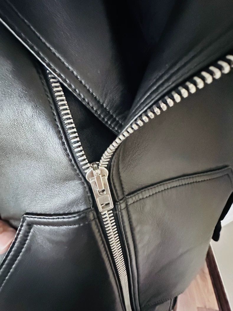 Givenchy Givenchy Black hooded leather jacket, size S, made in Ital Size US S / EU 44-46 / 1 - 3 Thumbnail