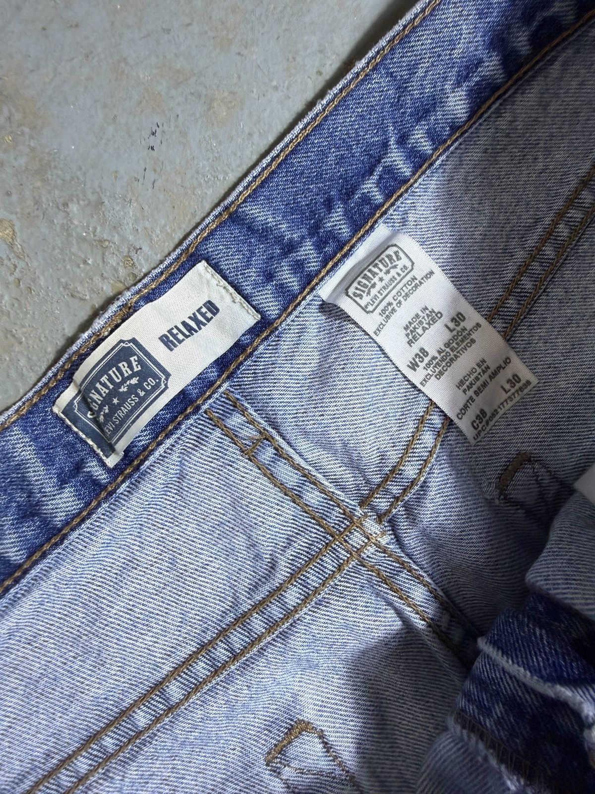 Levi's Vintage Levi’s Relaxed denim jeans Size US 38 / EU 54 - 5 Thumbnail