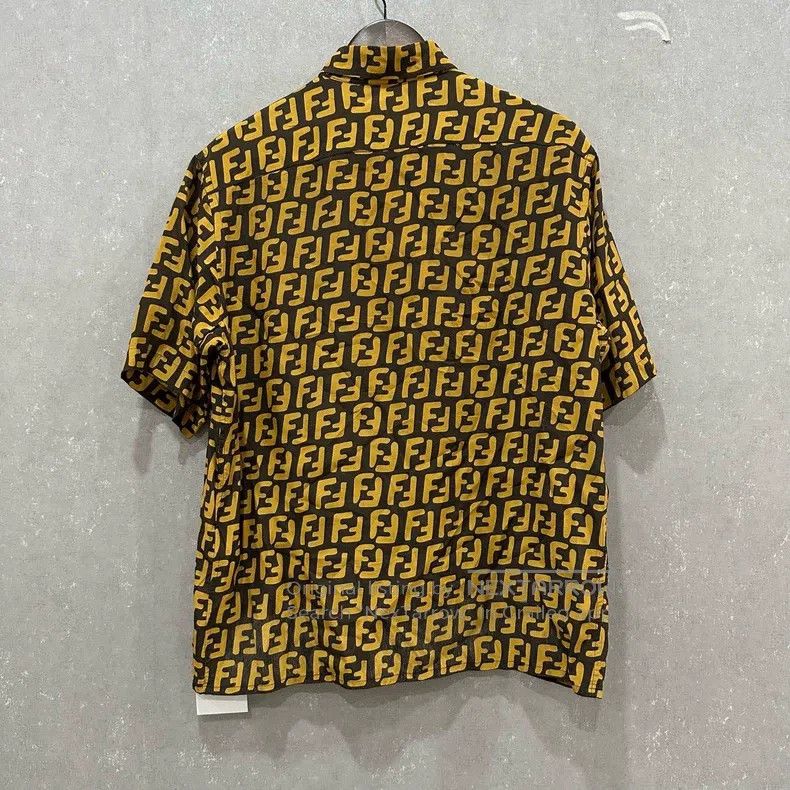 Fendi Fendi size 38 Double F Presbyopia Short-Sleeve Shirt Size US M / EU 48-50 / 2 - 2 Thumbnail
