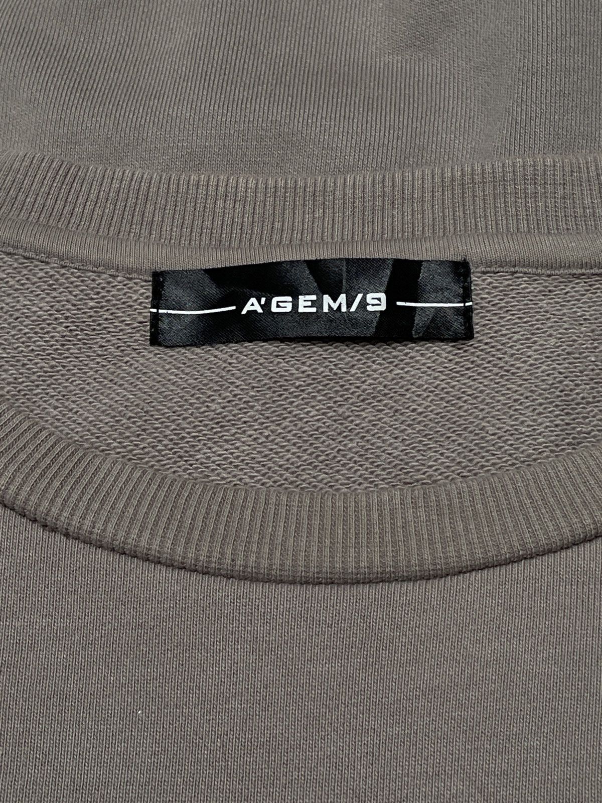 Japanese Brand × Vintage Vintage Japanese Brand A’ gem/9 Sweatshirt 2000s Size US L / EU 52-54 / 3 - 9 Thumbnail