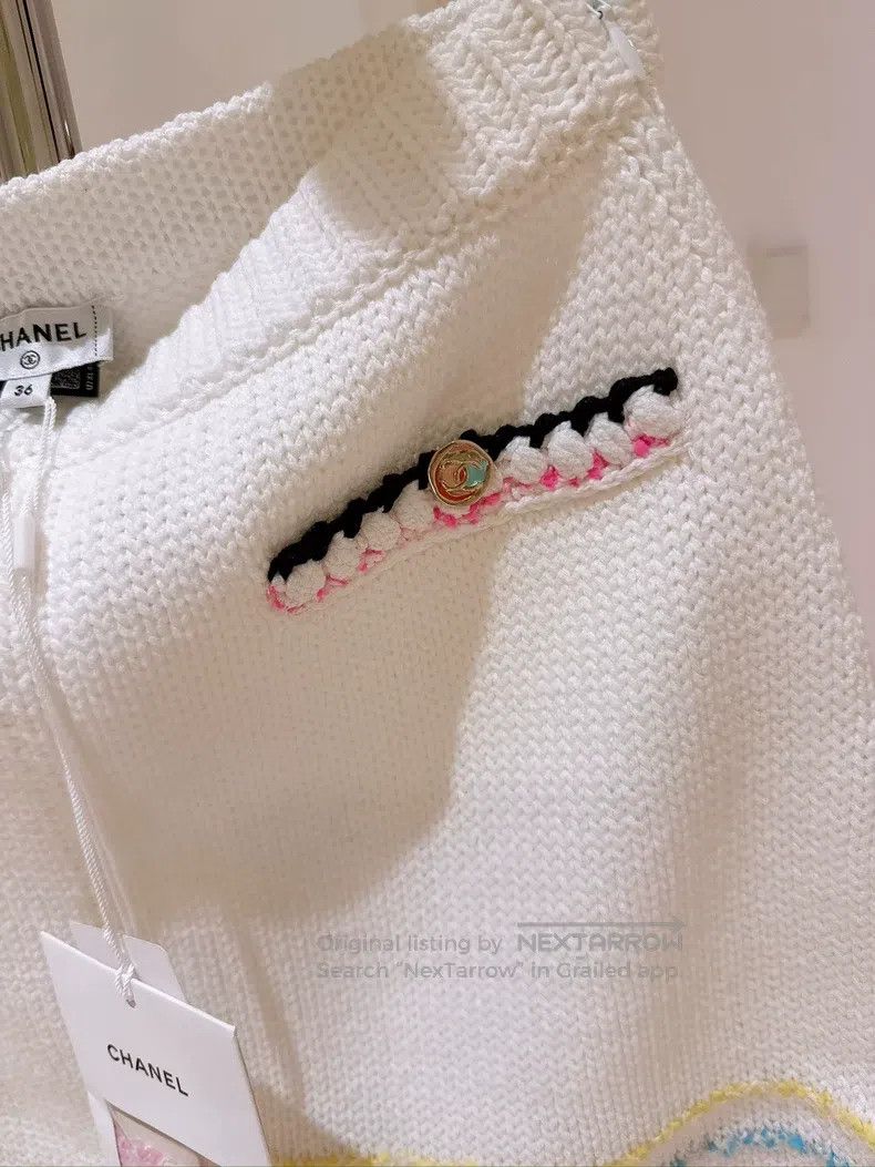 Chanel Chanel 24S Spring and Summer Rainbow Striped Irregular Kni Size 24" / US 00 / IT 34 - 3 Thumbnail