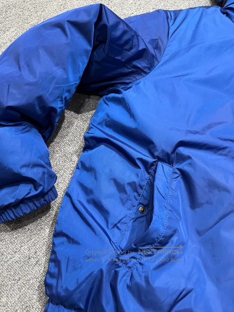 Versace Versace Reversible logo logo long-sleeved down jacket Size US M / EU 48-50 / 2 - 8 Thumbnail