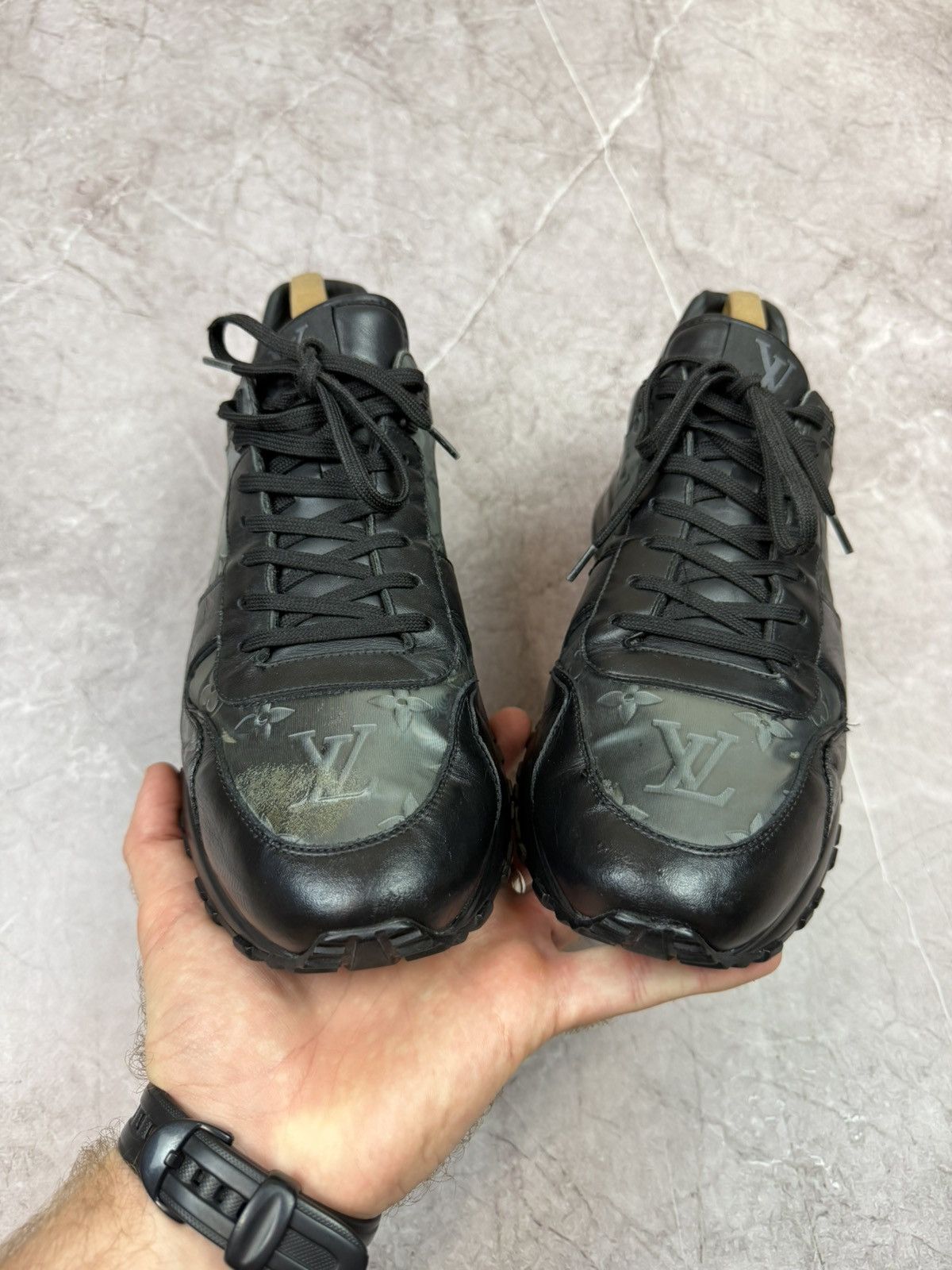Louis Vuitton Louis Vuitton Run Away Sneaker Black Monogram Leather LV 10 Size US 11 / EU 44 - 12 Thumbnail