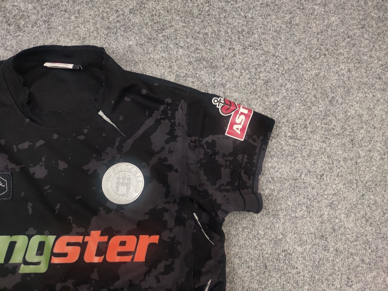 Vintage FC St. Pauli DoYou football jersey 2006/07 Congster T Shirt Size US L / EU 52-54 / 3 - 4 Thumbnail